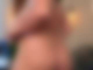 Live cam show with Kenya Buhle - Cosplay Young Adult on Camsoda