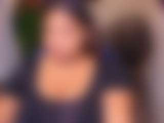 Live cam show with Kenya Buhle - Public Black on Instabang