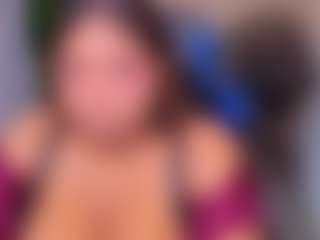 Live cam show with Kenya Buhle - Public Ebony on Camsoda