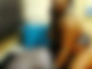 Live cam show with BrunetteDevon - Middle Aged on Fling VIP Chat