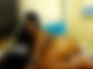 BrunetteDevon MILF webcam performer live streaming