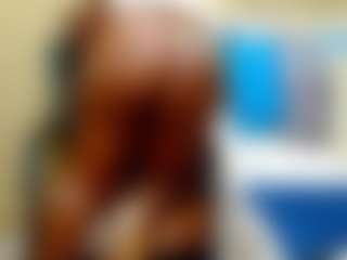 Live cam show with BrunetteDevon - Middle Aged on CSO-WL