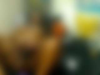BrunetteDevon's Live Sex Cam Show