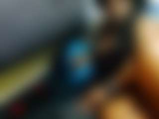 BrunetteDevon's Live Sex Cam Show