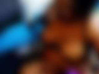 BrunetteDevon's Live Sex Cam Show