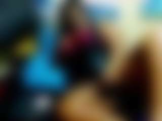 BrunetteDevon's Live Sex Cam Show