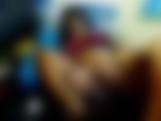 BrunetteDevon's Live Sex Cam Show