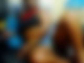 Live cam show with BrunetteDevon - Sexwebcam Mature on CamClone