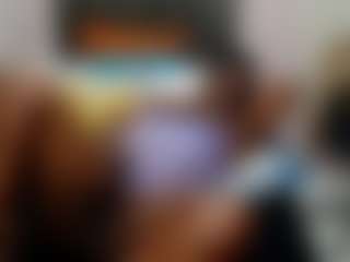 BrunetteDevon's Live Sex Cam Show