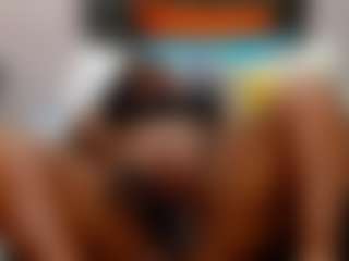 BrunetteDevon's Live Sex Cam Show