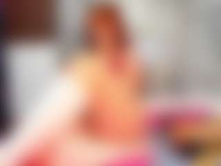 Live cam show with Hannaa32 - Tiny Tits on Mixed Magazine Live