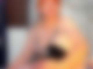 Live cam show with Hannaa32 - Deepthroat on Cam Slut