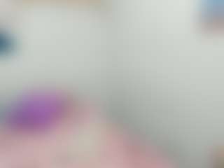 alanasmith18's Live Sex Cam Show