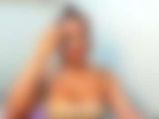 alanasmith18's Live Sex Cam Show