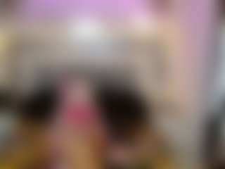 Live cam show with AlejaStorm - Brown Eyes on Camsoda