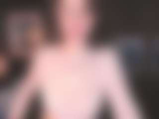 Live cam show with MargaretFatal - Amateur on chickslive.net