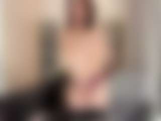 Live cam show with MargaretFatal - College Mature on livesuperchat.net