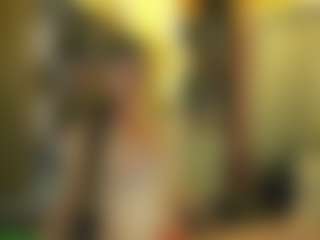 Live cam show with Nikkiprincess - Middle Aged on mypornchat.com