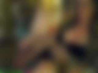 Live cam show with Nikkiprincess - Tease on Milfs Live