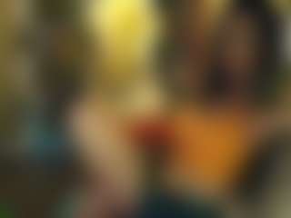 Nikkiprincess MILF webcam performer live streaming