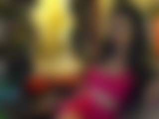 Live cam show with Nikkiprincess - Skinny MILF on Milfs Live