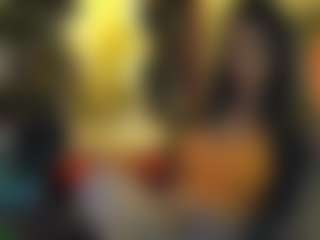 Live cam show with Nikkiprincess - Petite MILF on Soda Cam