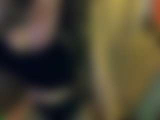 Live cam show with Nikkiprincess - Fit on CamClone