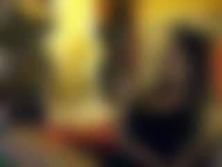 Live cam show with Nikkiprincess - Moaning on liverealitysex.com