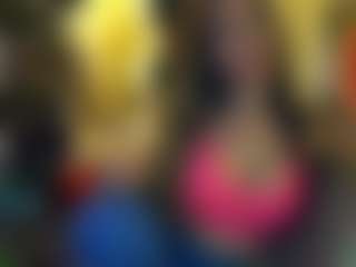 Live cam show with Nikkiprincess - Moaning on SxyPornLive