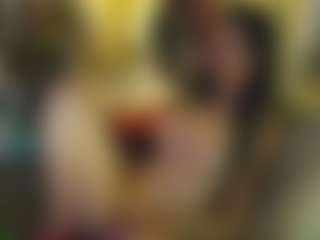 Live cam show with Nikkiprincess - Petite on CamwithHer