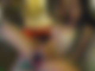 Live cam show with Nikkiprincess - Solo on Milfs Live