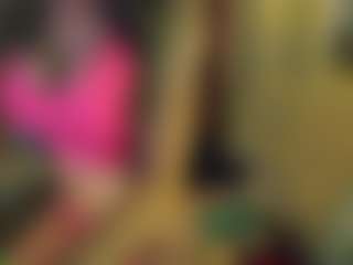 Live cam show with Nikkiprincess - Brown Hair MILF on Camversity