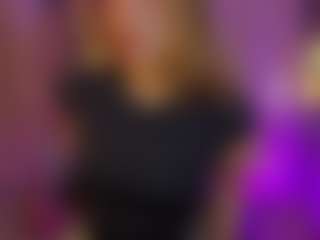 Live cam show with Riley sierra - Squirt on Strip Flash - Live Sex Shows