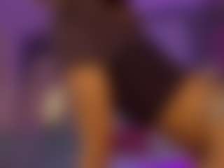 Live cam show with Riley sierra - Strip Asian on Uber Horny