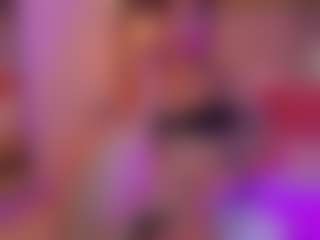 Live cam show with Riley sierra - Dominican Asian on Camsoda