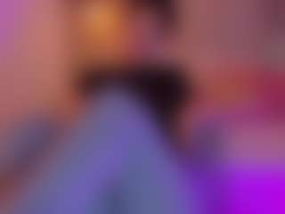 Live cam show with Riley sierra - Dominican Asian on Camsoda