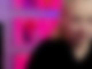 Live cam show with StephanieSea - Skinny on makecum.org