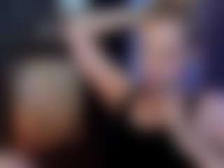 Live cam show with StephanieSea - Femdom on liverealitysex.com