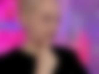 Live cam show with StephanieSea - Student on Big Tits