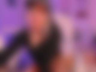 Victoria Saenz's Live Sex Cam Show