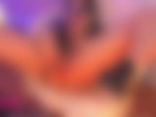 Live cam show with Victoria Saenz - Lovely on googirlz