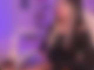 Live cam show with Victoria Saenz - Young Adult on Hubzter Live