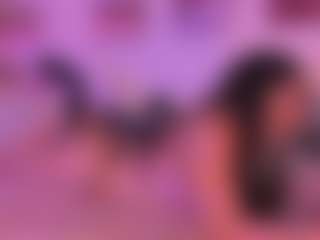 Live cam show with Victoria Saenz - Brown Hair on Camiplay Live