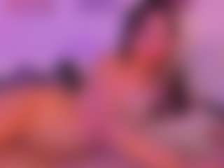 Live cam show with Victoria Saenz - Fingering White on crypto-cams | colombia