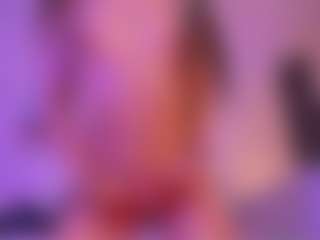 Live cam show with Victoria Saenz - Strip on fapnchat
