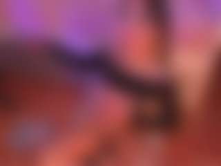 Live cam show with Victoria Saenz - Brown Hair on Hubzter Live