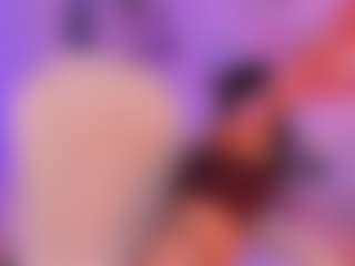 Live cam show with Victoria Saenz - Living Room on Camming Site