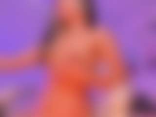 Live cam show with Victoria Saenz - Tease on Camsoda