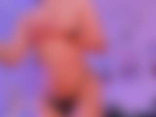 Victoria Saenz's Live Sex Cam Show