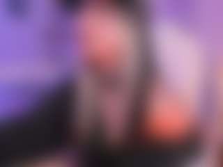 Victoria Saenz's Live Sex Cam Show